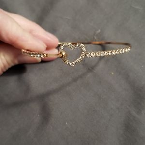 Alex & Ani Bangel w/heart w/cubic zirconia